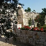 Masseria Tolla Oda ve Kahvaltı 4*