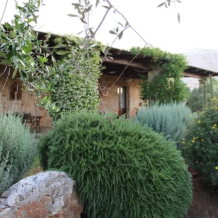 Bed and Breakfast Masseria Tolla