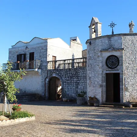 Masseria Tolla B&B 오스투니