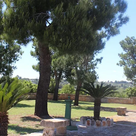Masseria Tolla Bed and Breakfast
