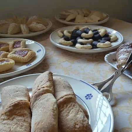 Masseria Tolla Bed & Breakfast
