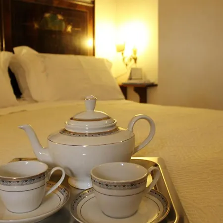 Masseria Tolla Bed & Breakfast *