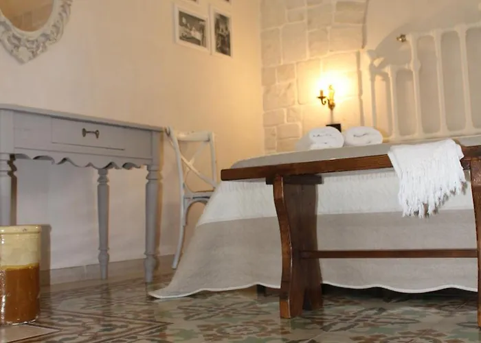 Masseria Tolla فندق مبيت وإفطار أوستوني