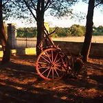 Masseria Tolla B&B 오스투니