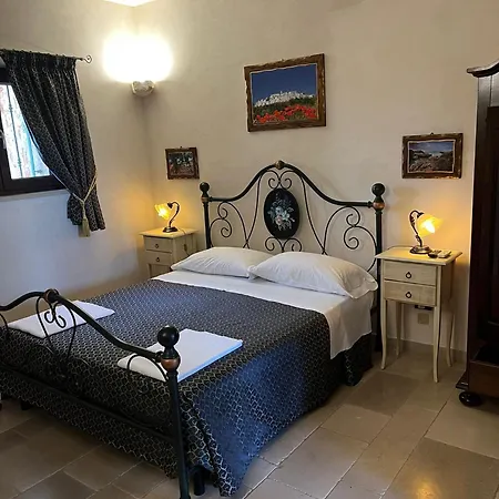 Bed and Breakfast Masseria Tolla