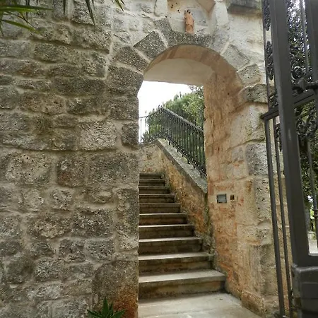 Masseria Tolla Alojamento de Acomodação e Pequeno-almoço Ostuni